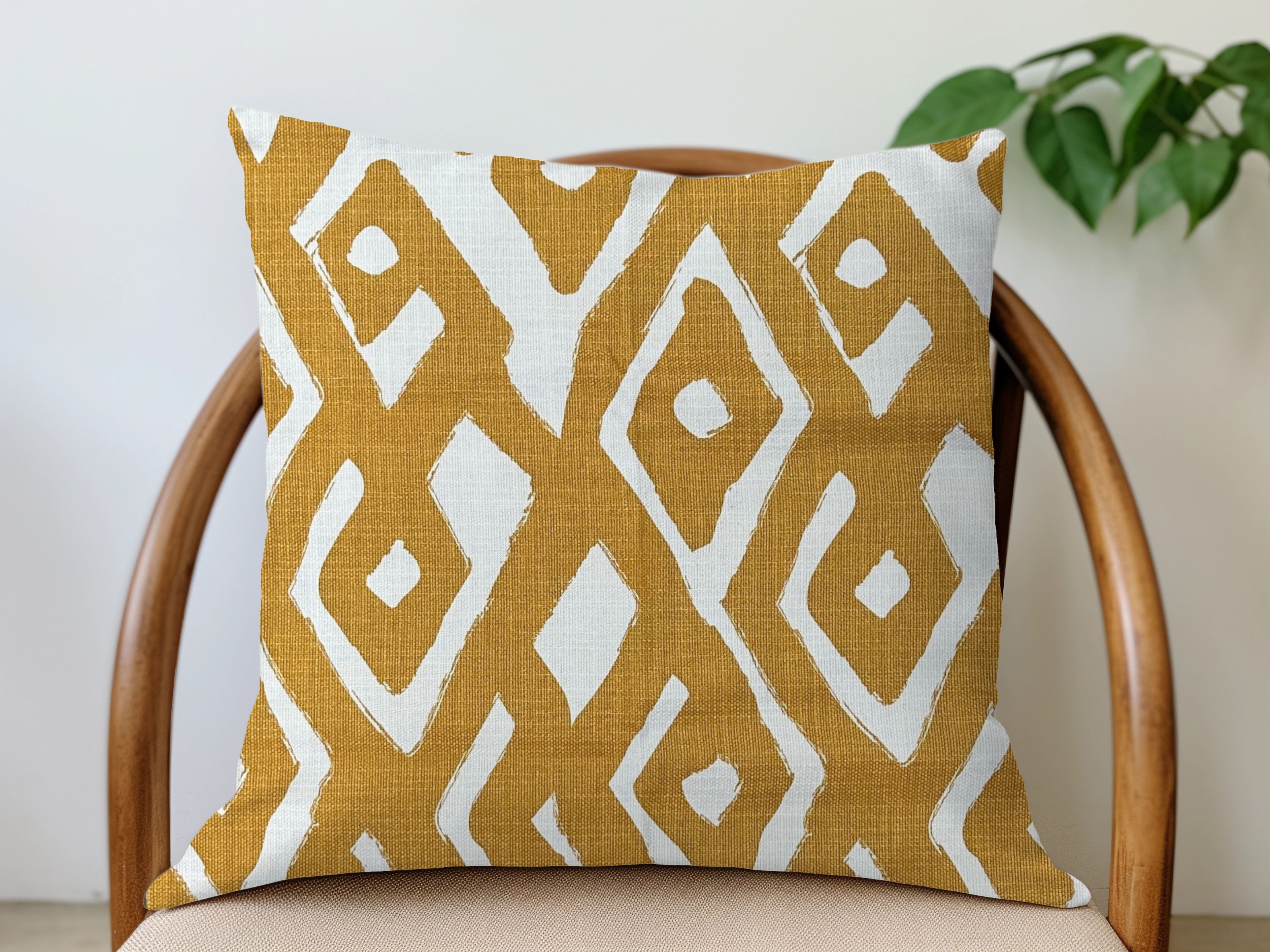 Kuba Linen Pillow Cover - Gold