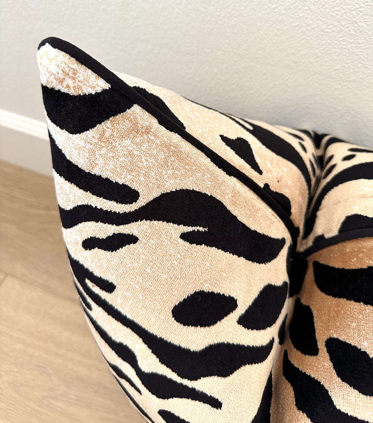 Tigress Velveteen Chenille Pillow Cover