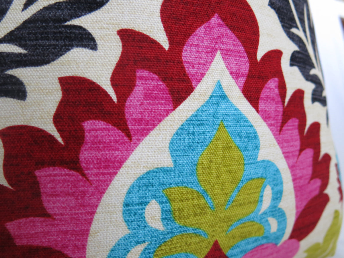 Rosa Pillow Cover - 12x18