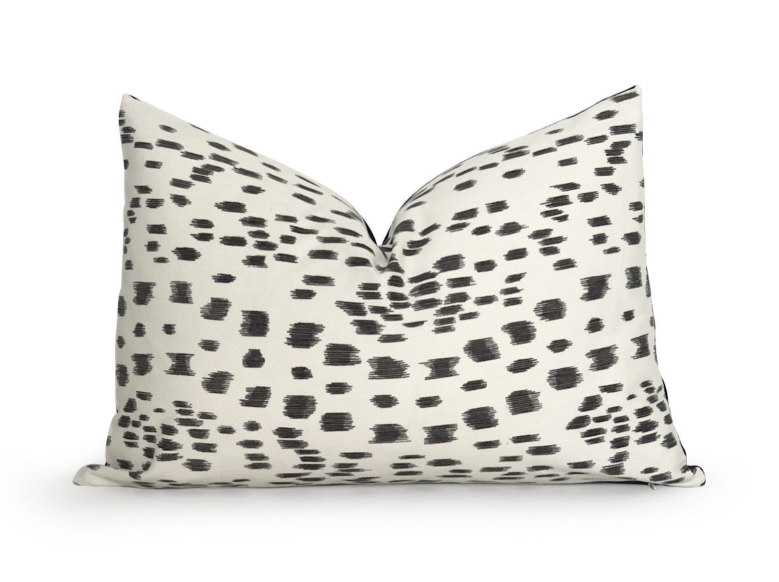 Les Touches Linen Pillow Cover - Black and Cream - 14x24 inch