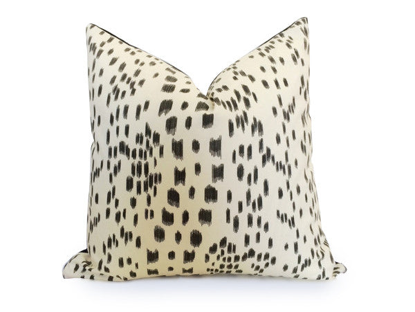Les Touches Linen Pillow Cover - Black and Cream - 14x24 inch