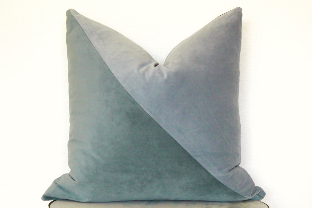 Slash Velvet Pillow Cover - Sea Water
