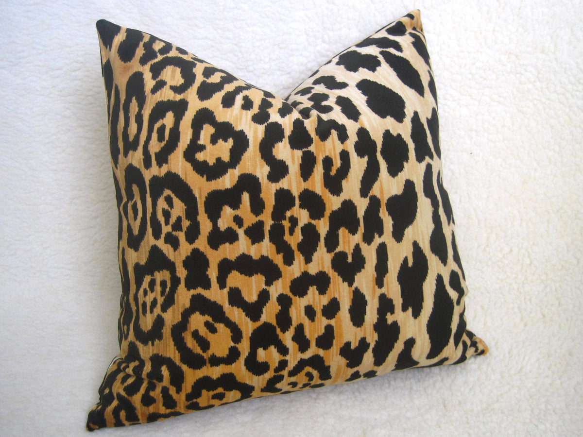 Leopard Velvet Pillow Cover - Gold